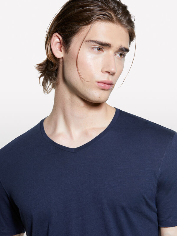 Dark blue slim fit t-shirt - men's short sleeve t-shirts | Sisley