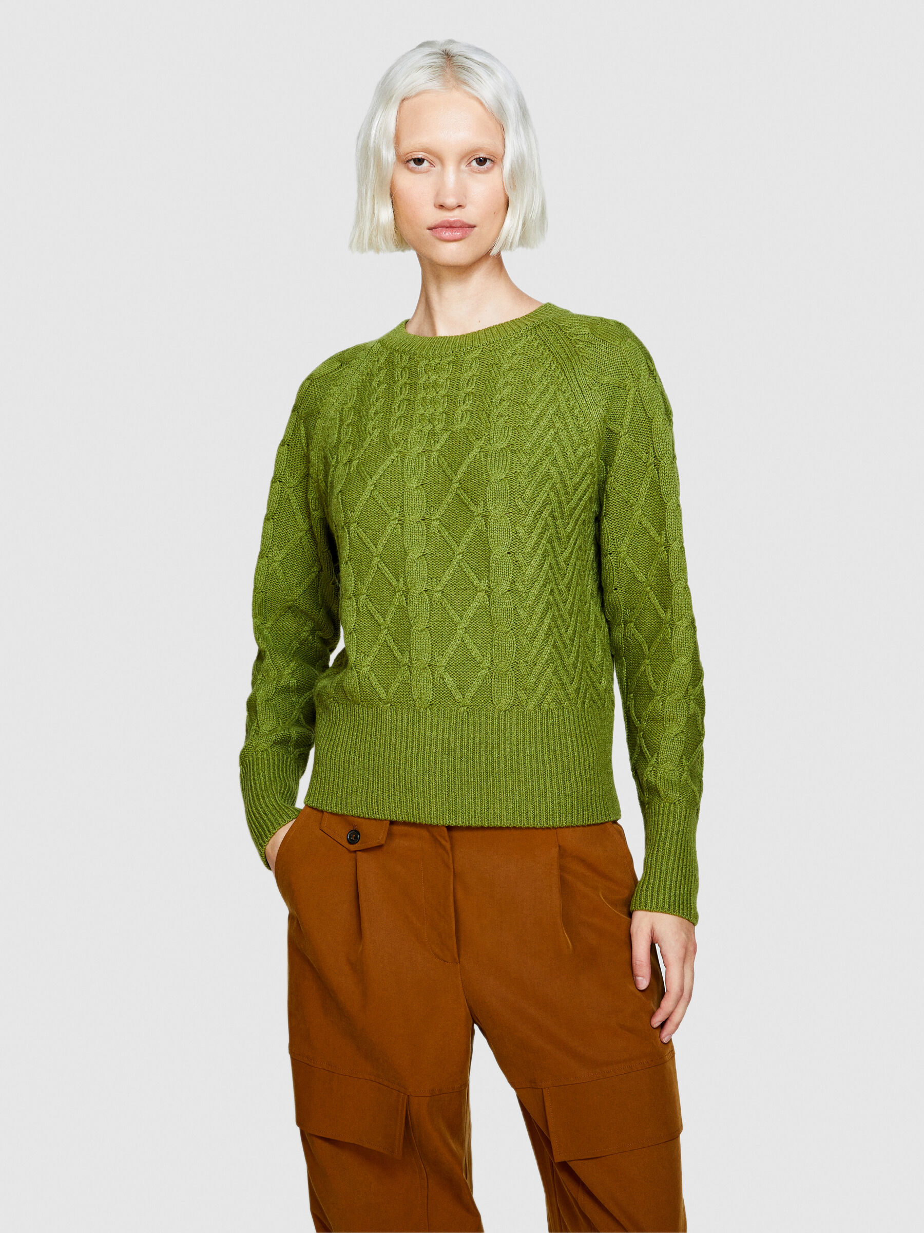 Green cable deals knit sweater womens
