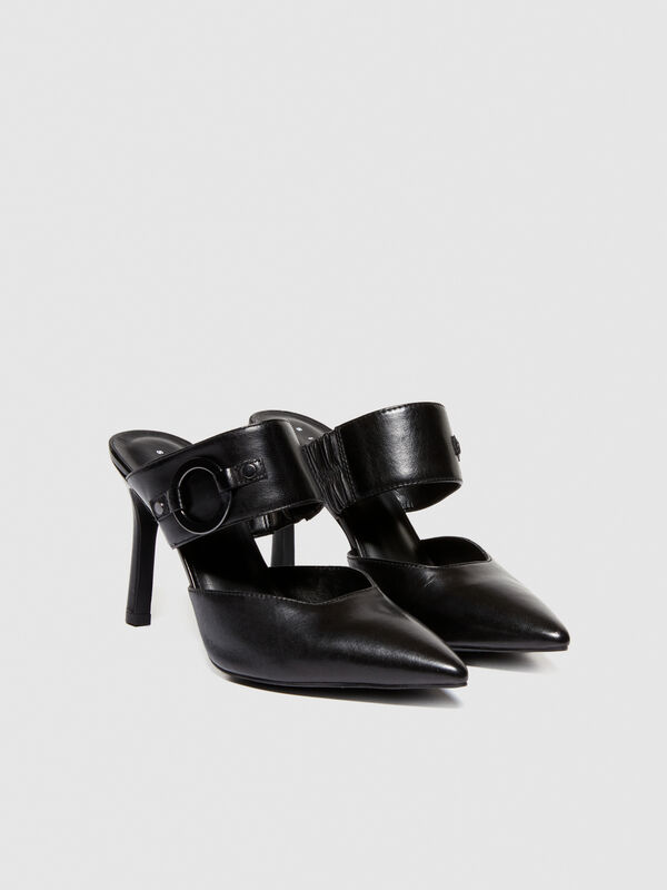 Sandals with metal ring - women's sandals and slippers | Sisley