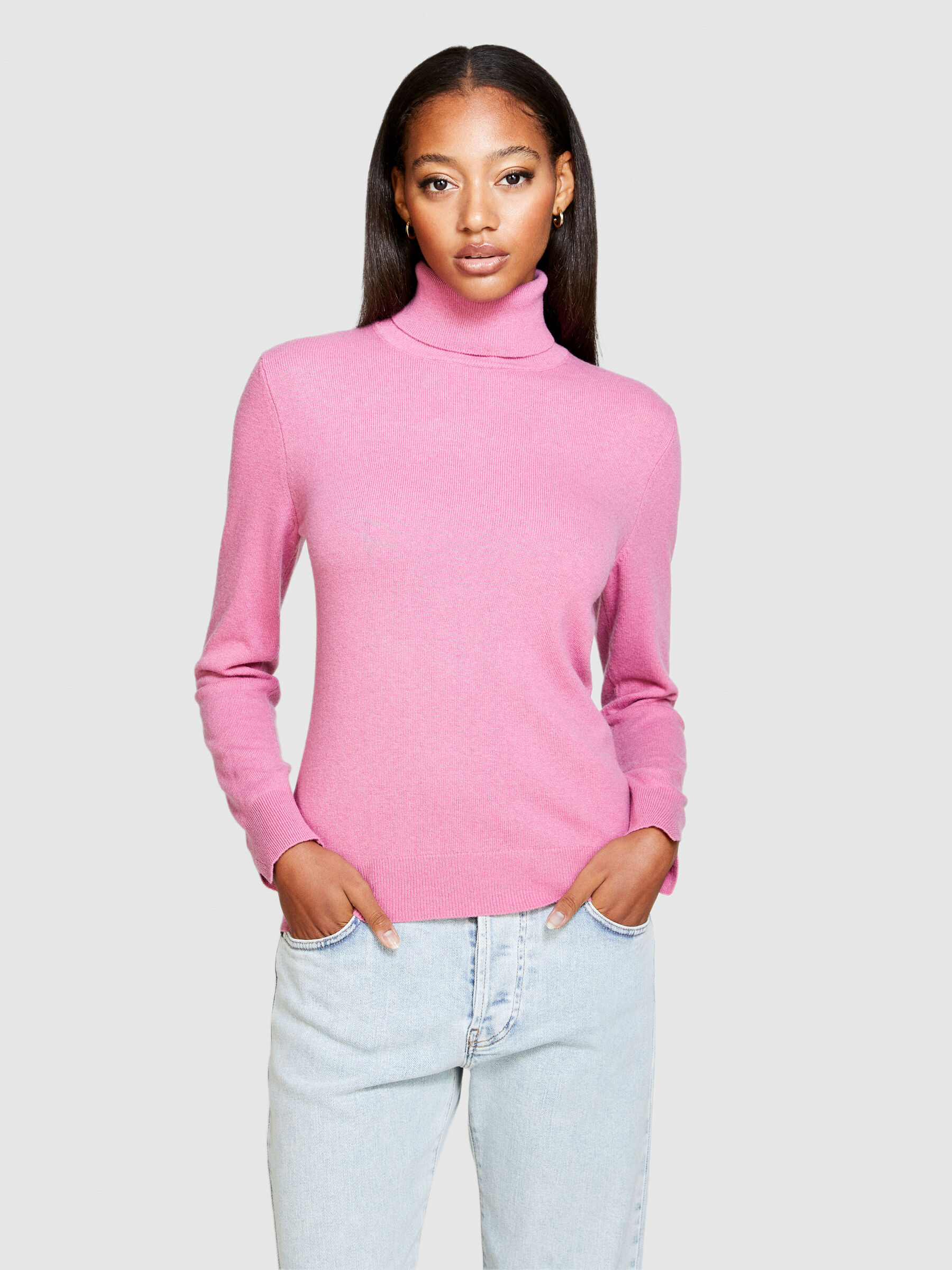 Womens pink turtleneck sweater shop