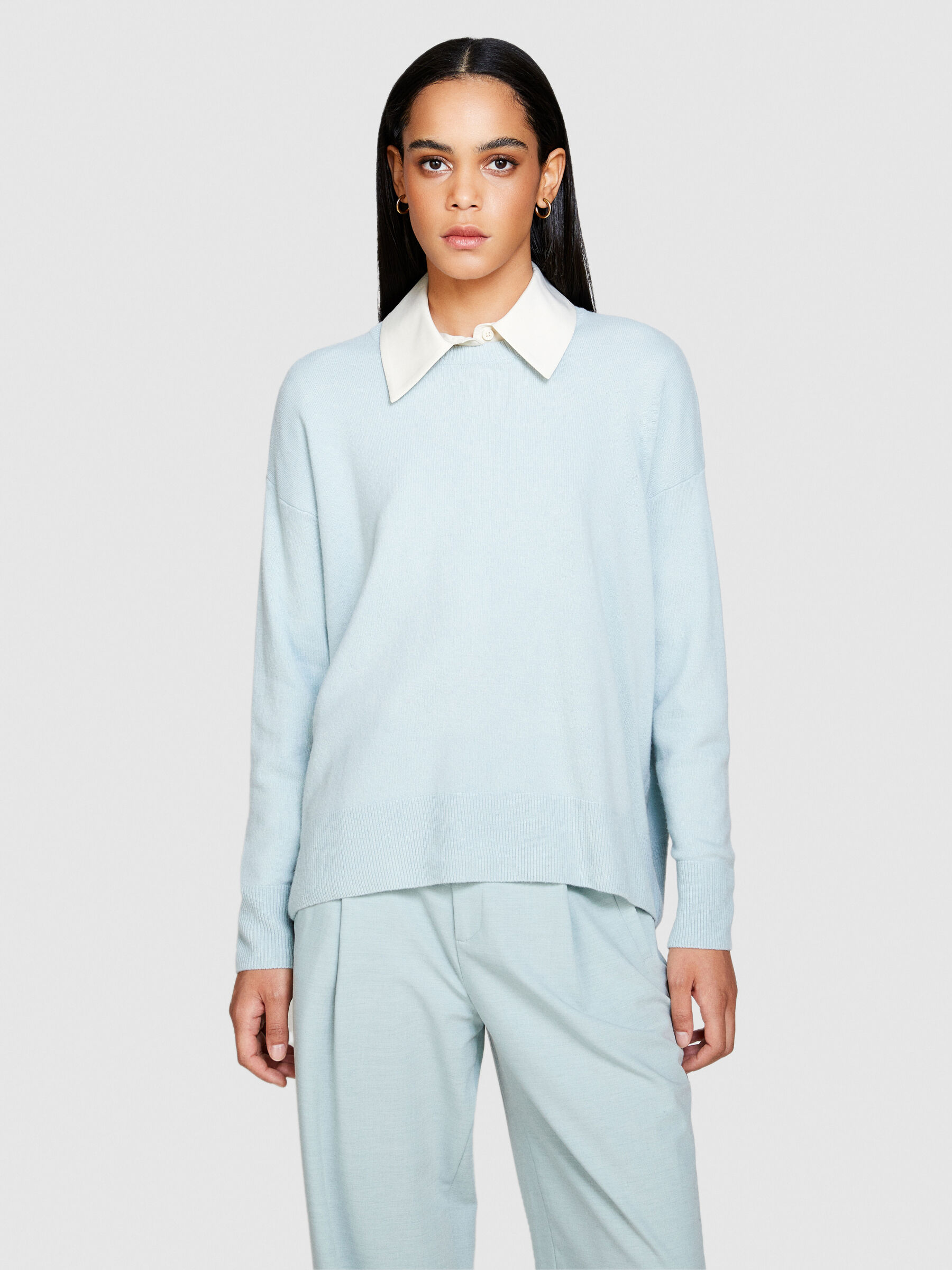 Boxy store fit sweater
