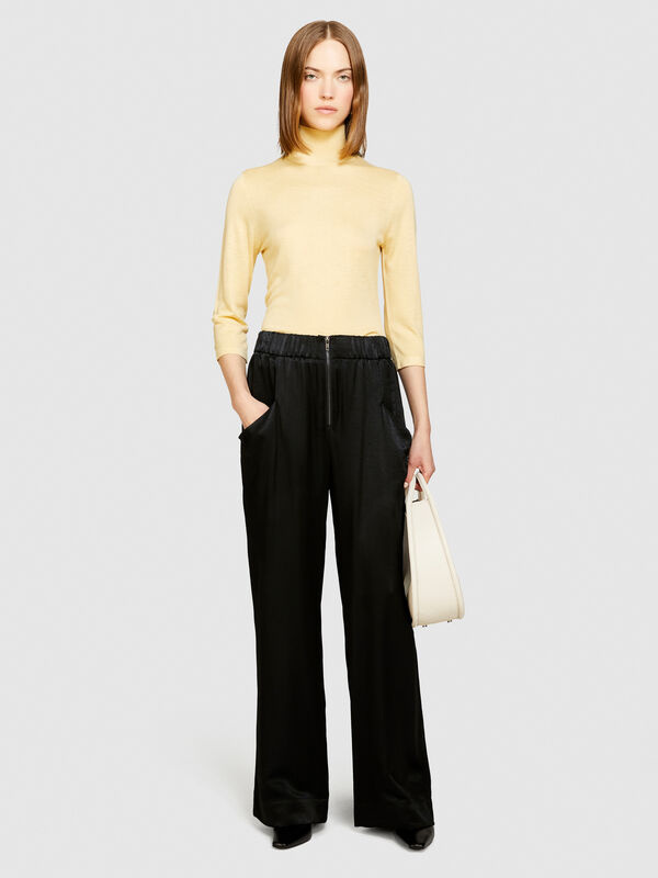 Turtleneck in silk blend - women's high neck sweaters | Sisley