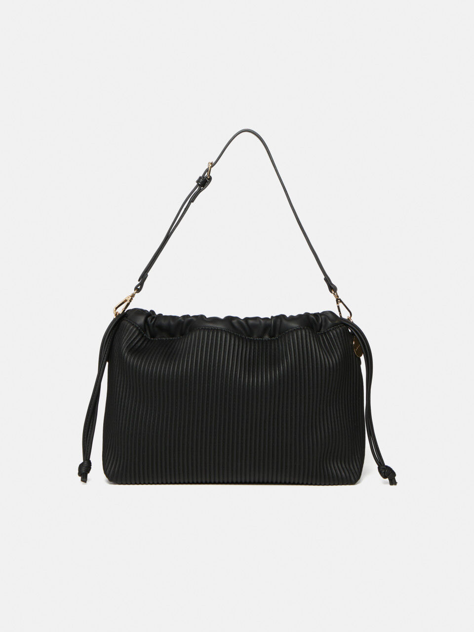 Sisley bags top