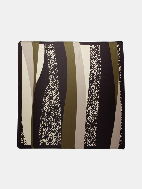 Foulard in satin - women's scarves and foulards | Sisley